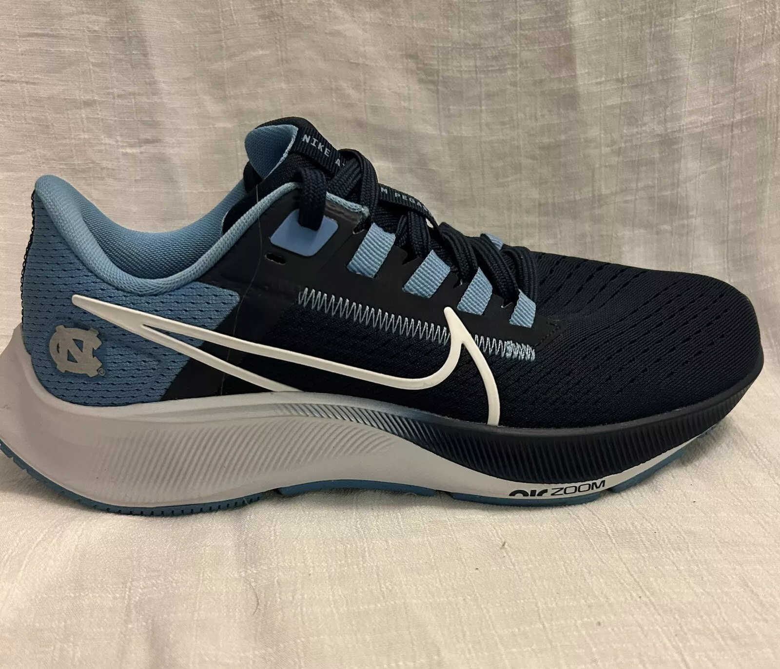 Nike AIR ZOOM PEGASUS 38 North Carolina Blue review Brooke 02