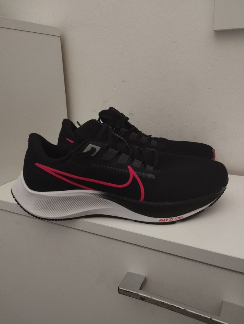 Nike AIR ZOOM PEGASUS 38 Black Red review Chloe 05