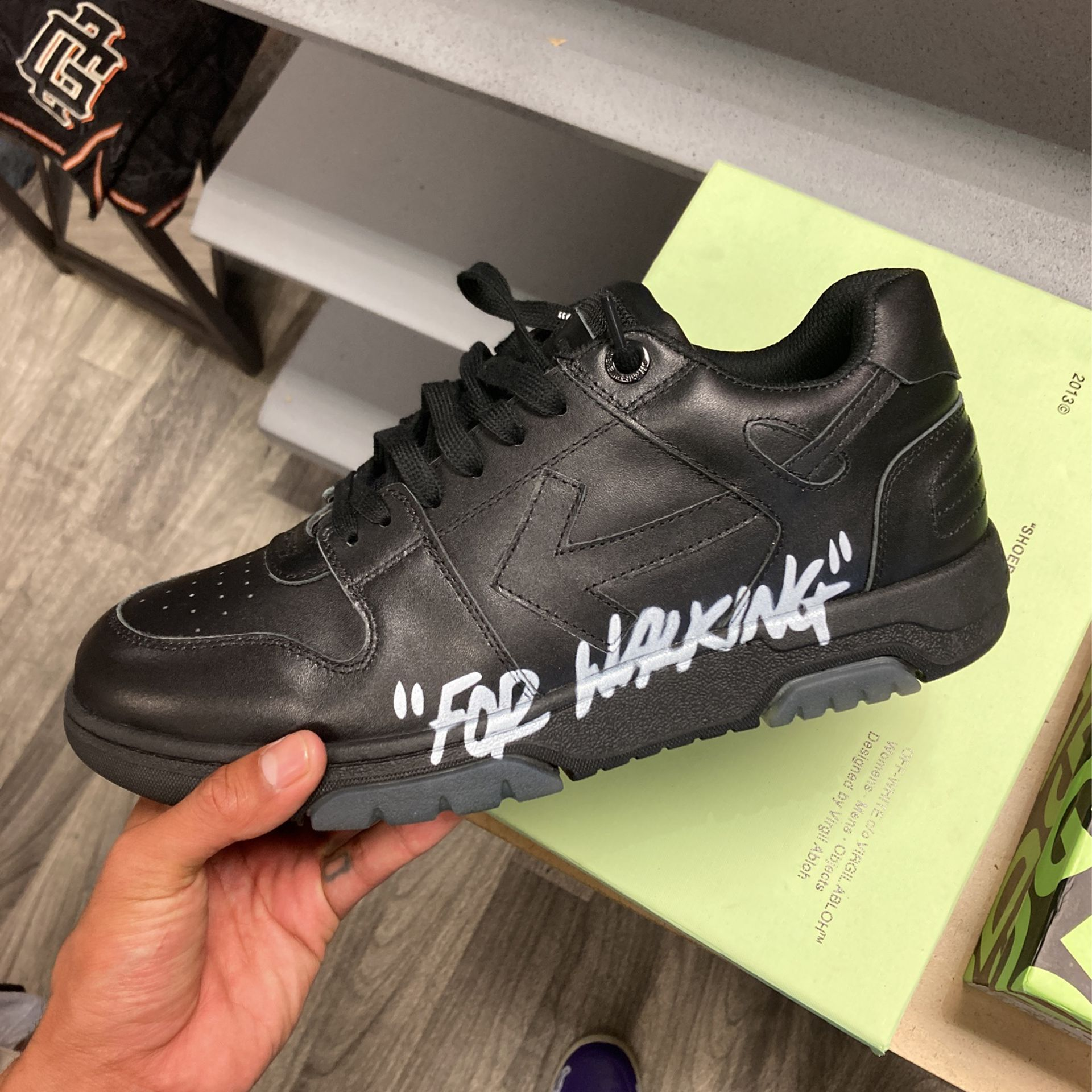 OFF-WHITE Out Of Offic Black review Yoyissima 01