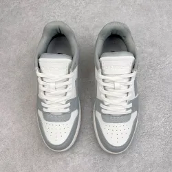 OFF-WHITE Out Of Office Pale review Richard Quest 02