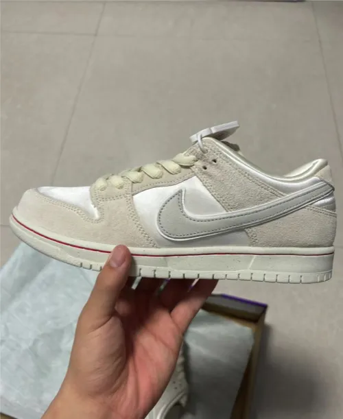 SX Nike SB Dunk Low Premium “Valentine’s Day” review 