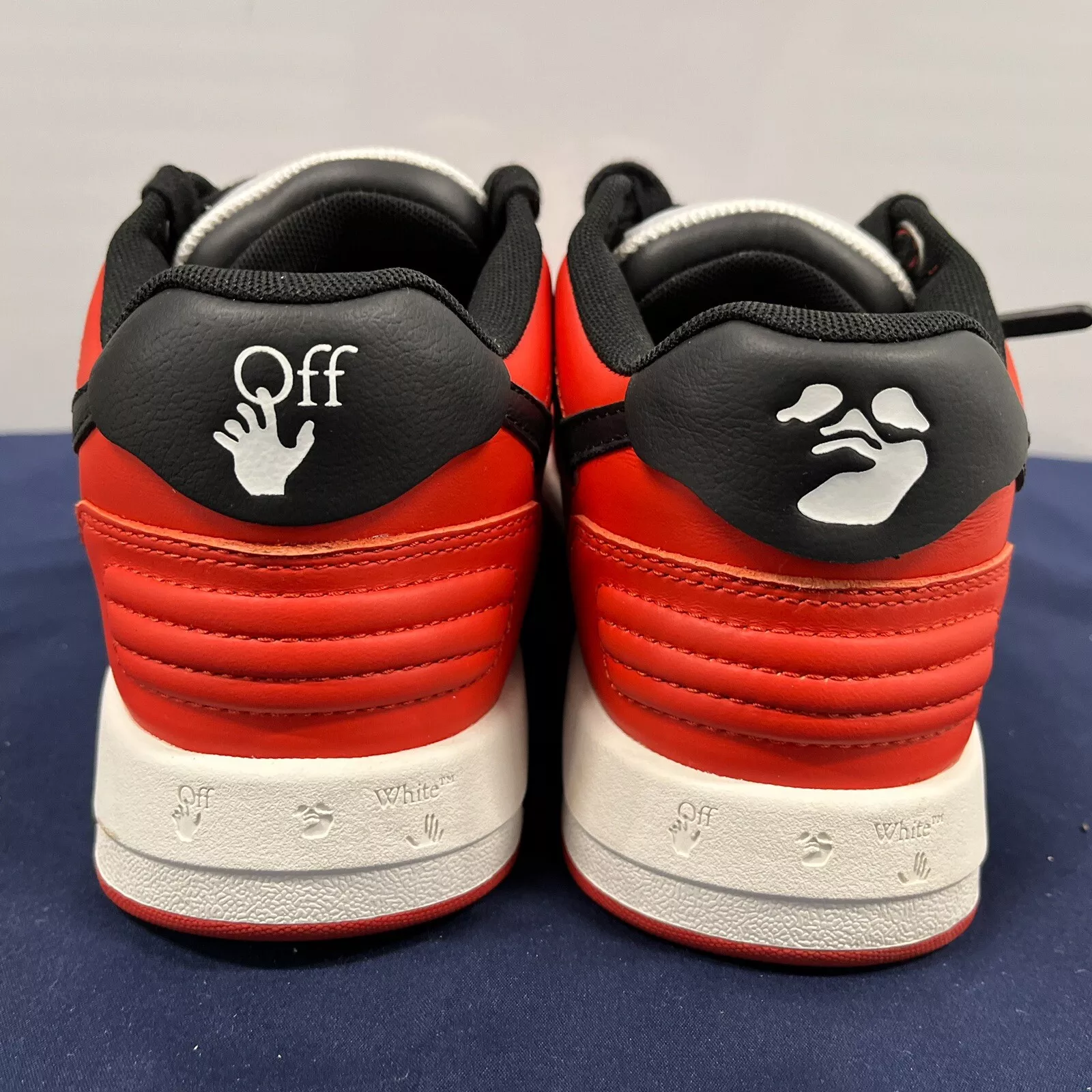 OFF-WHITE Out Of Office White, red, and Black review Nallely 02