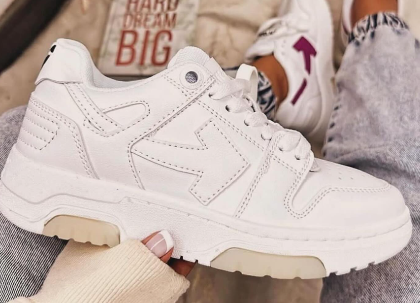 OFF-WHITE Out Of Office White review Nick EE