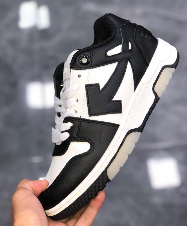 OFF-WHITE Out Of Office Black And White review Buyer