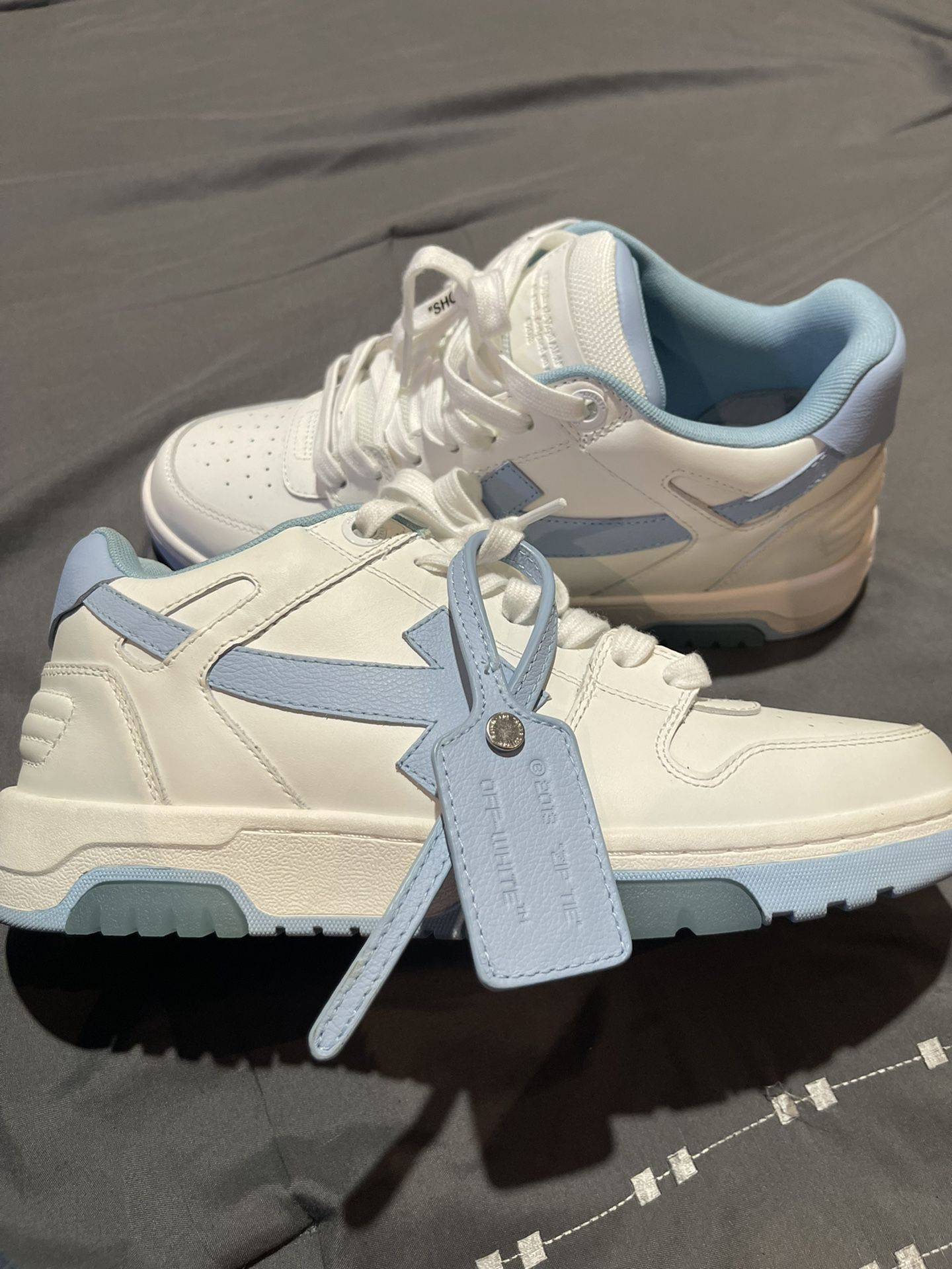 OFF-WHITE Out Of Office Sky Blue And White review Michelle cote 02