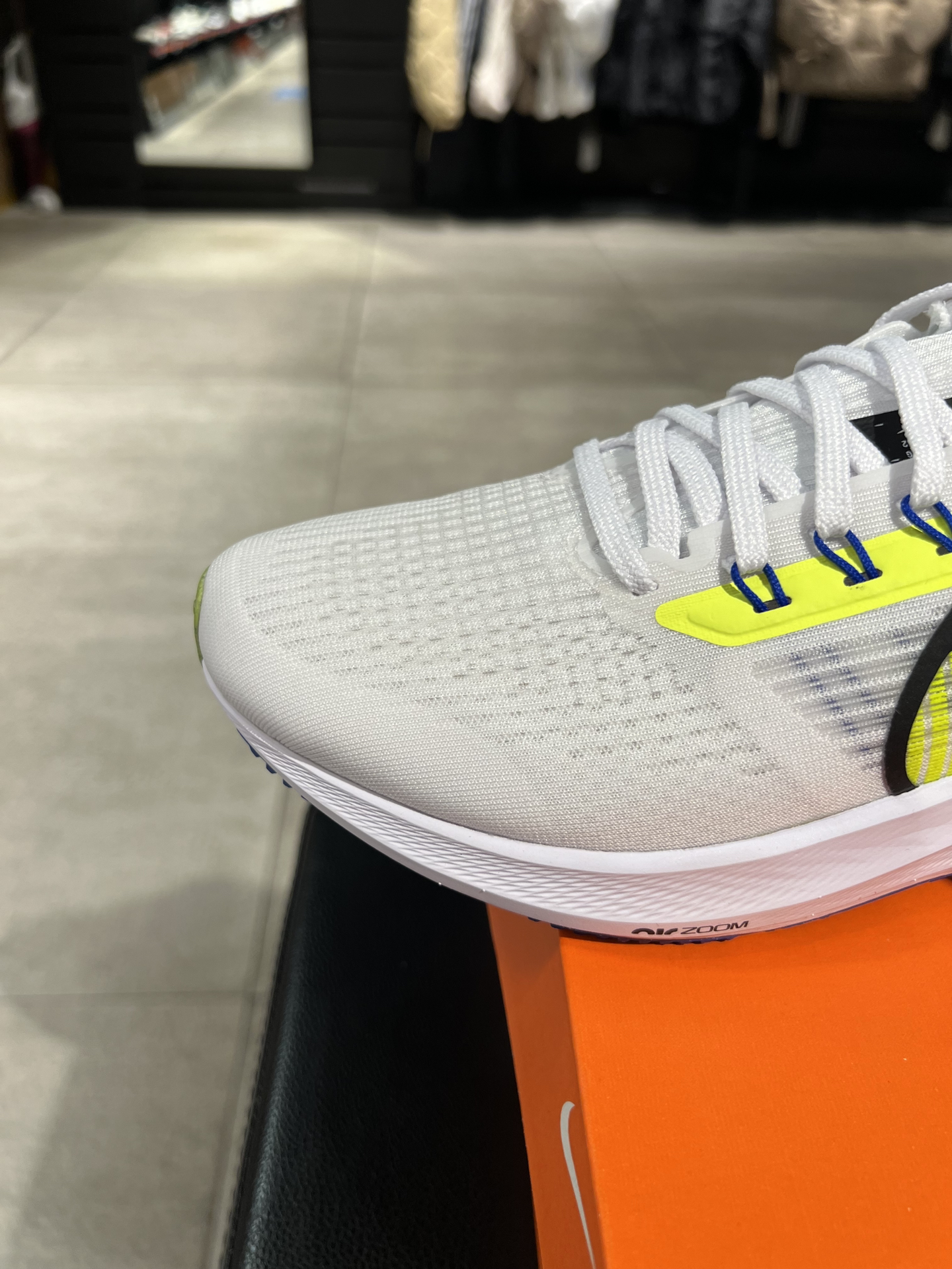 Nike Air Zoom Pegasus 39 Barely White yellow review Isabella 05
