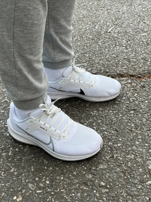 Nike Air Zoom Pegasus 40 Pale review 