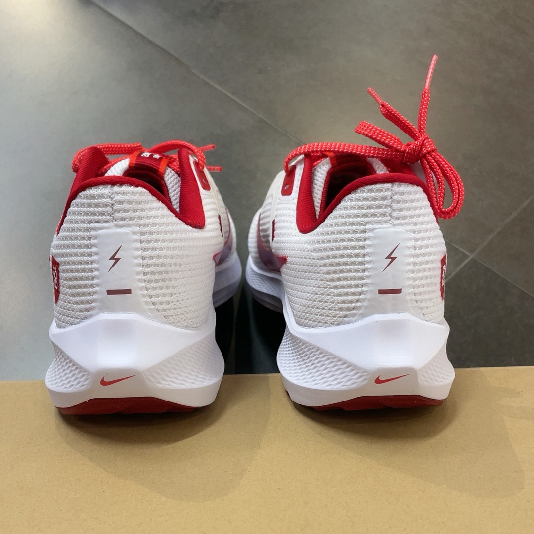 Nike Air Zoom Pegasus 40 White Red review Casey 04