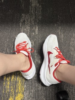 Nike Air Zoom Pegasus 40 White Red review Morgan 03