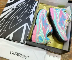 OFF-WHITE Out Of Blue Pink Blue review Abi. 03