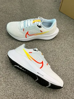 Nike Air Zoom Pegasus 40 White Blue Orange review Cameron 04