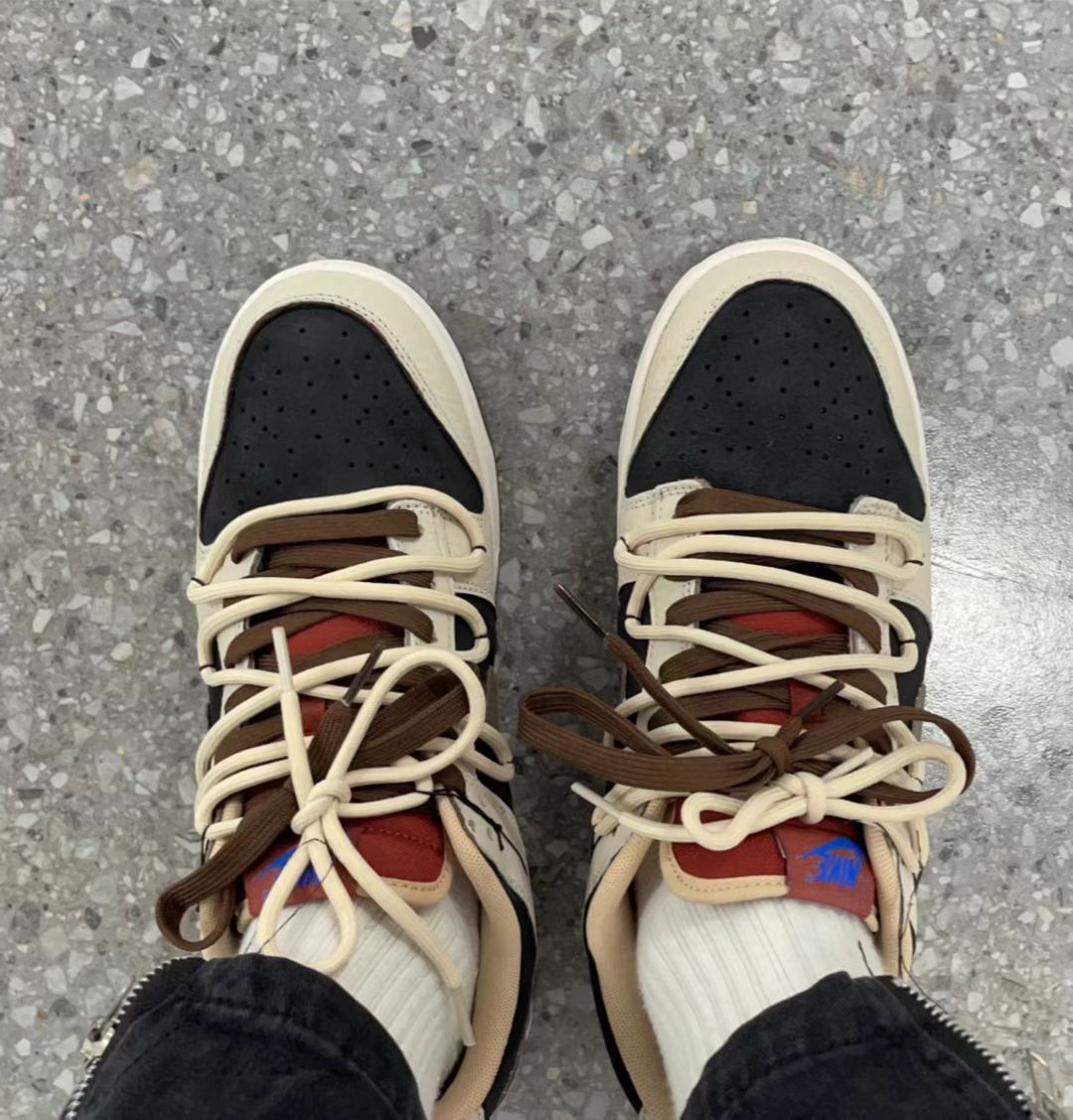 Nike Dunk Low Hiking in the mountains and wilderness review David 01