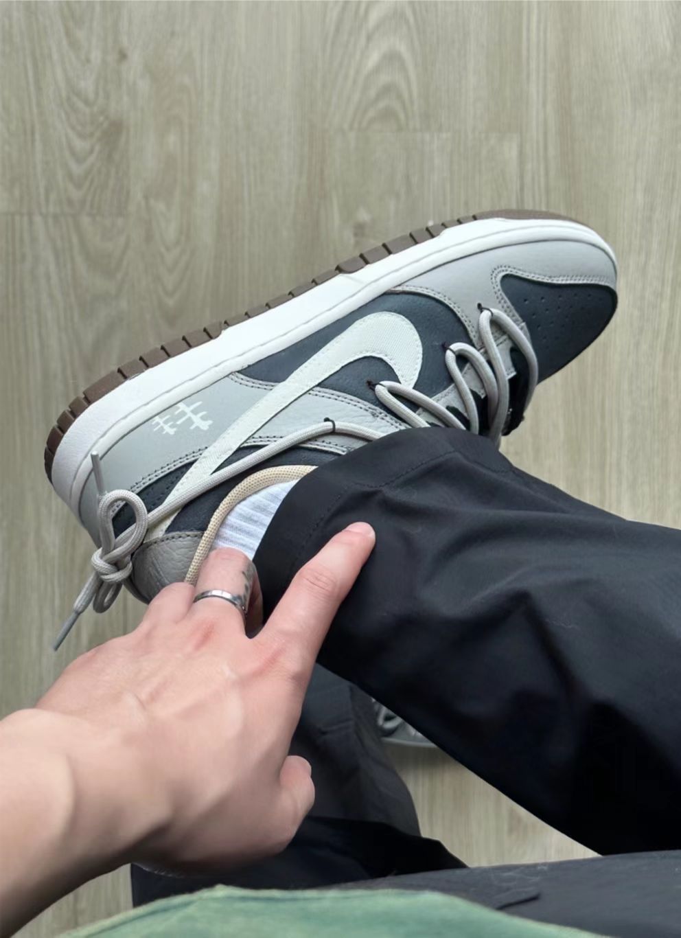 Nike Dunk Low Dormant Volcano review naar