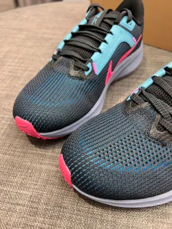 Nike Air Zoom Pegasus 40 Black Pink Blue review Jamie 04