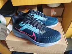 Nike Air Zoom Pegasus 40 Black Pink Blue review Kendall 02