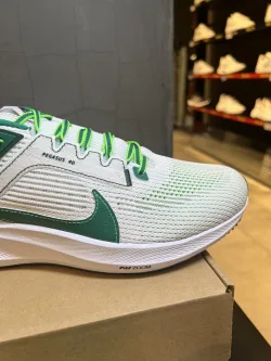 Nike Air Zoom Pegasus 40 White Green review Cameron 05