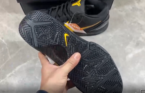 Nike Kobe 4 Protro Black Gold Release Date review Julie H. Nodland 02