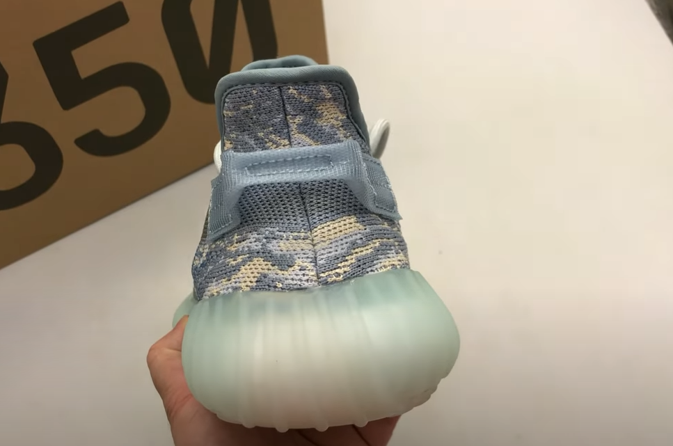 AH Adidas Yeezy Boost 350 V2 Sky Blue review Nichole♡ 01
