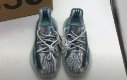 AH Adidas Yeezy Boost 350 V2 Sky Blue review Nichole♡ 02