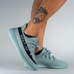 AH Adidas Yeezy 350 V2 Jade Ash review JAYNE 02