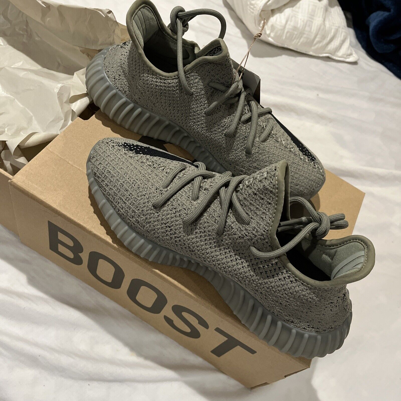 AH Adidas Yeezy Boost 350 V2 Granite review Kindle 03