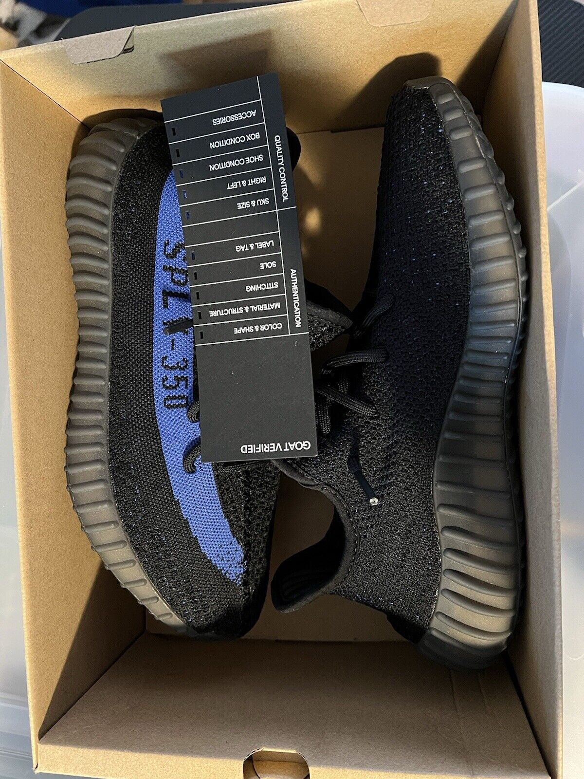 AH Adidas Yeezy Boost 350 V2 Black Blue review Eduardoegarza 02