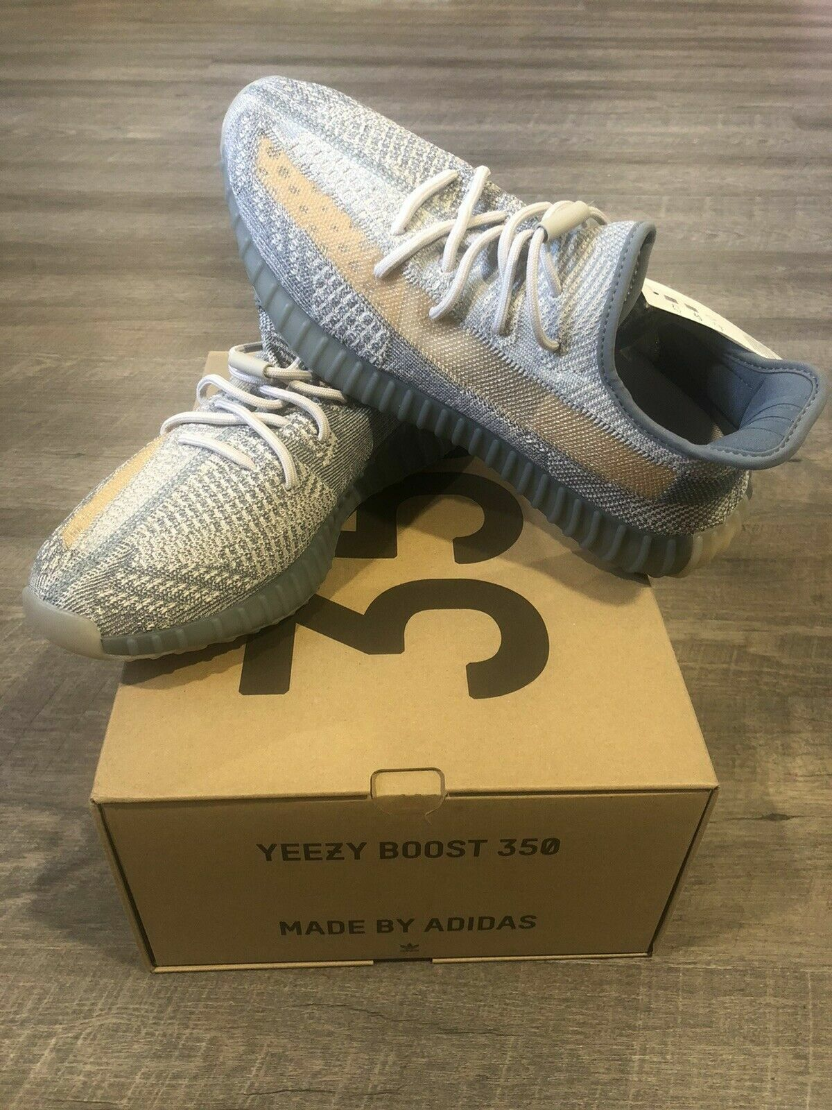 HK Adidas Yeezy Boost 350 V2 “Israfil”Basf Boost review Cecilia Dempster 02