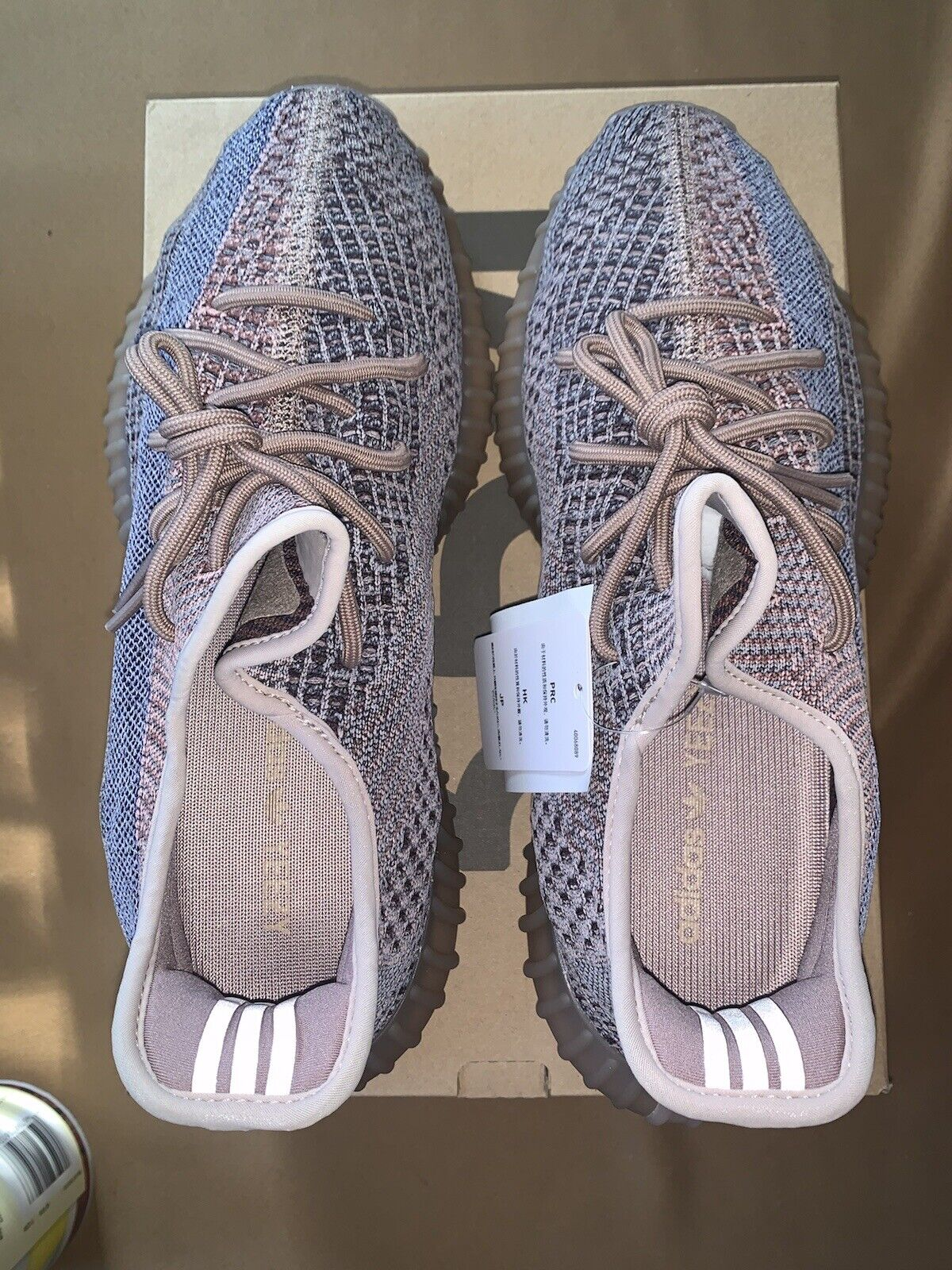 AH Adidas Yeezy Boost 350 V2 “YECHER” review Jeannolin 02