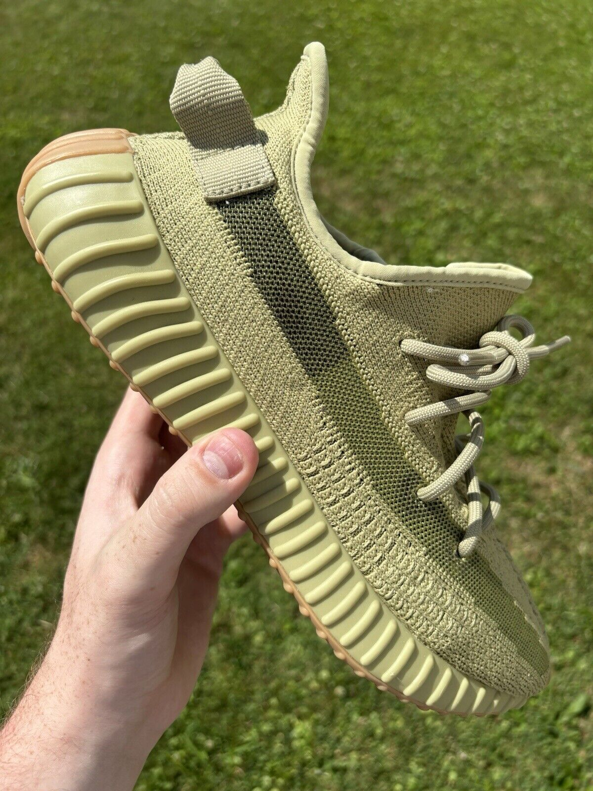 AH Adidas Yeezy Boost 350 V2"Sulfur" Real Boost review Brandon Fleshman 01