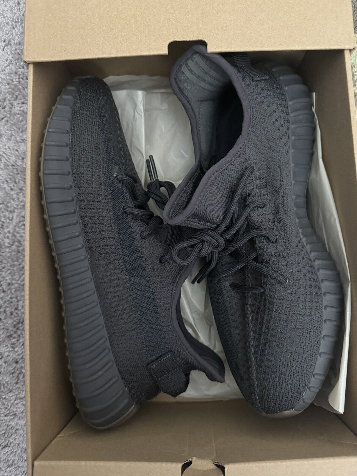 AH Adidas Yeezy Boost 350 V2 Cinder Real Boost review Laura 01
