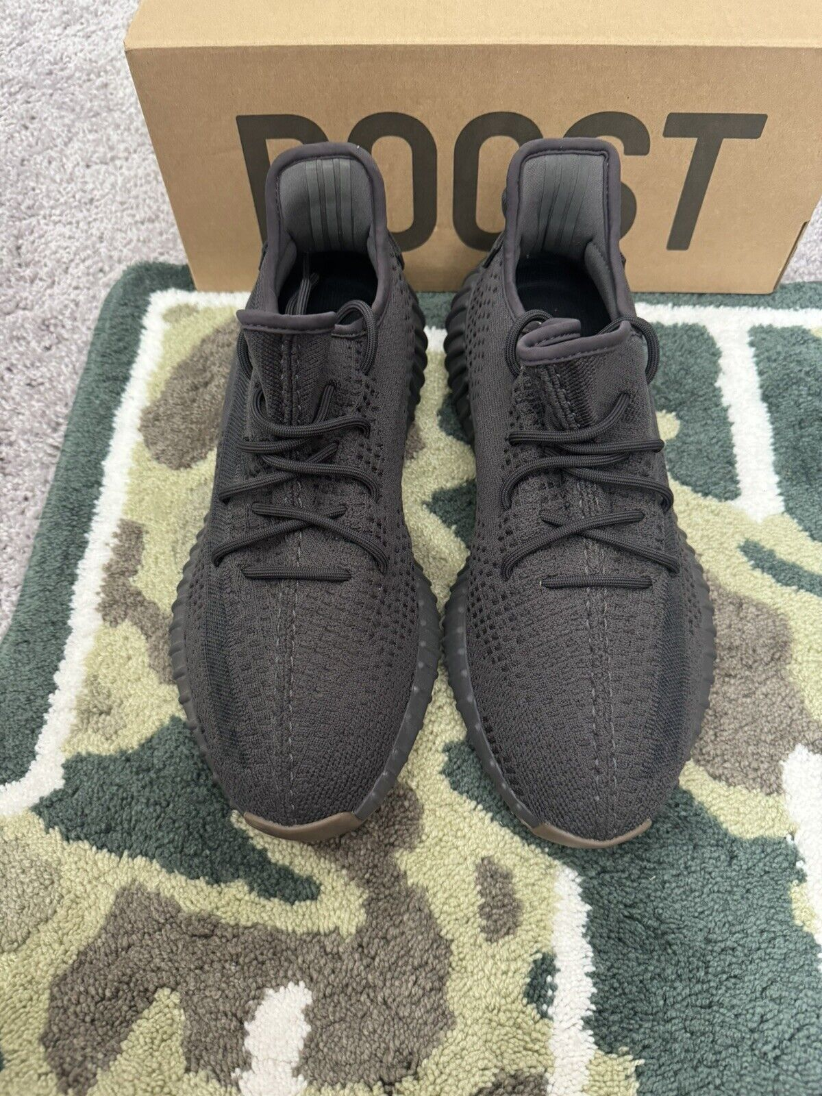 AH Adidas Yeezy Boost 350 V2 Cinder Real Boost review Laura 02