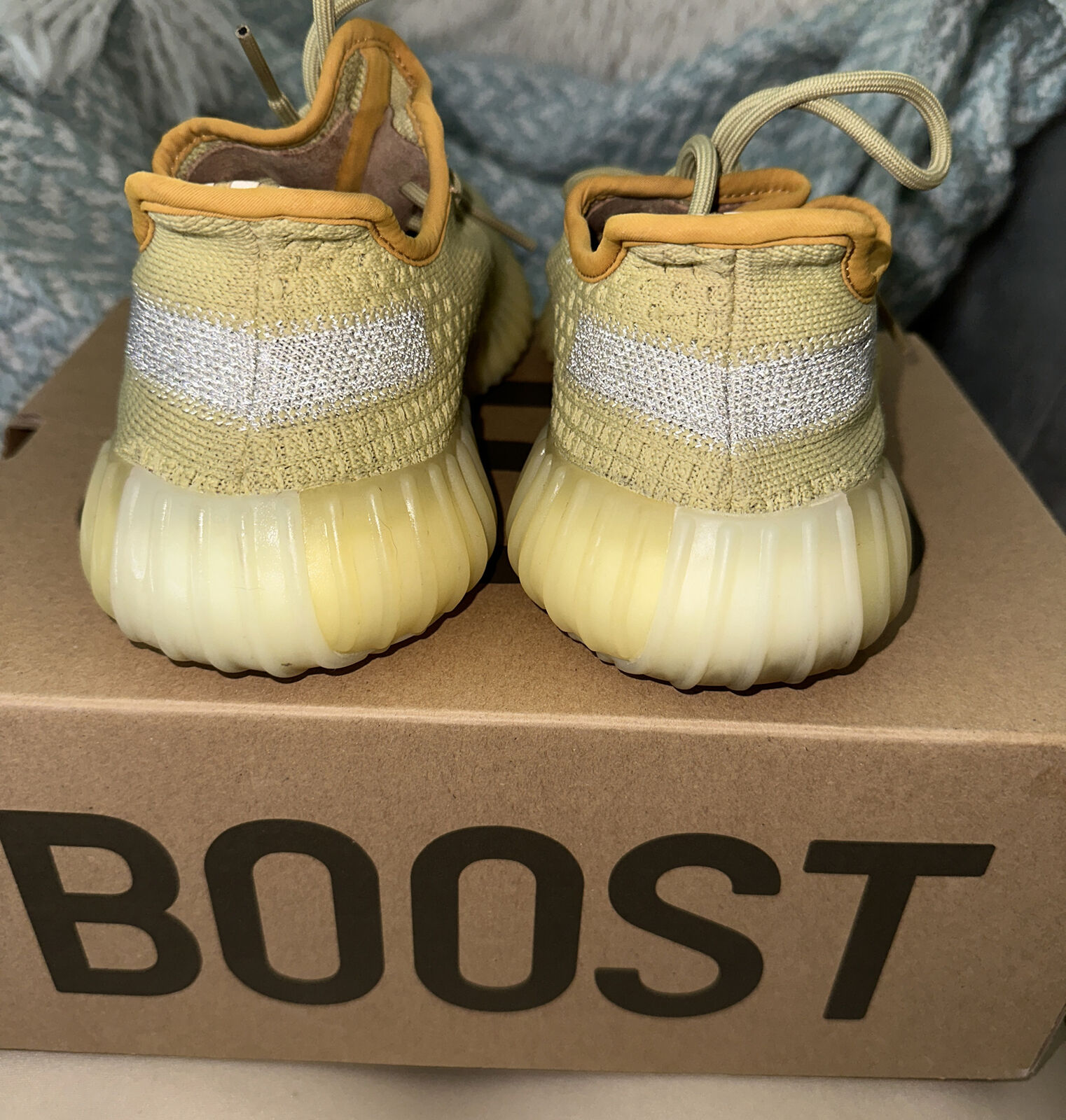 AH Adidas Yeezy Boost 350 V2 “Marsh”Real Boost review Mommas 02