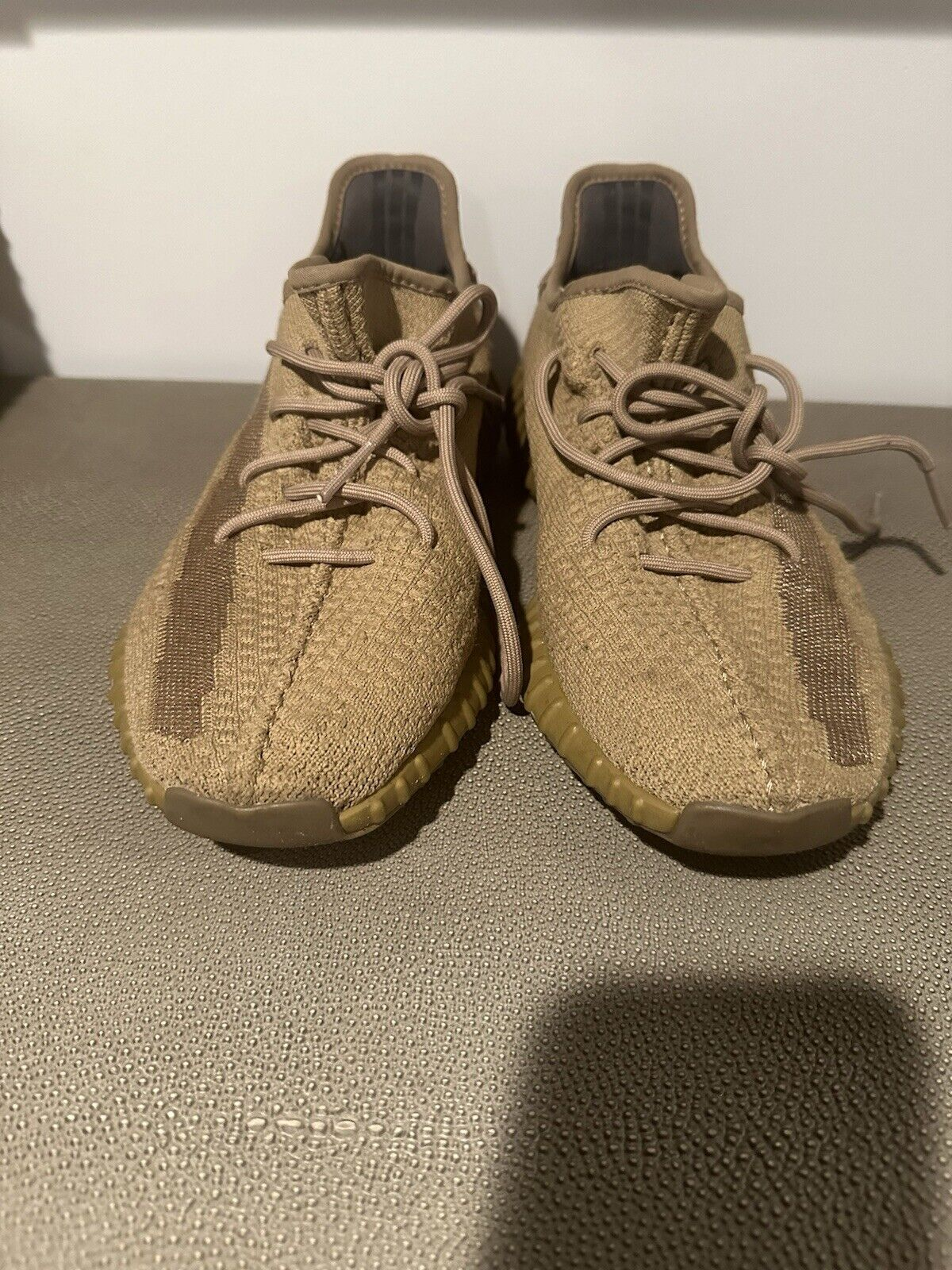 AH Adidas Yeezy Boost 350 V2 “Earth” review Rashida Pilgrim 01