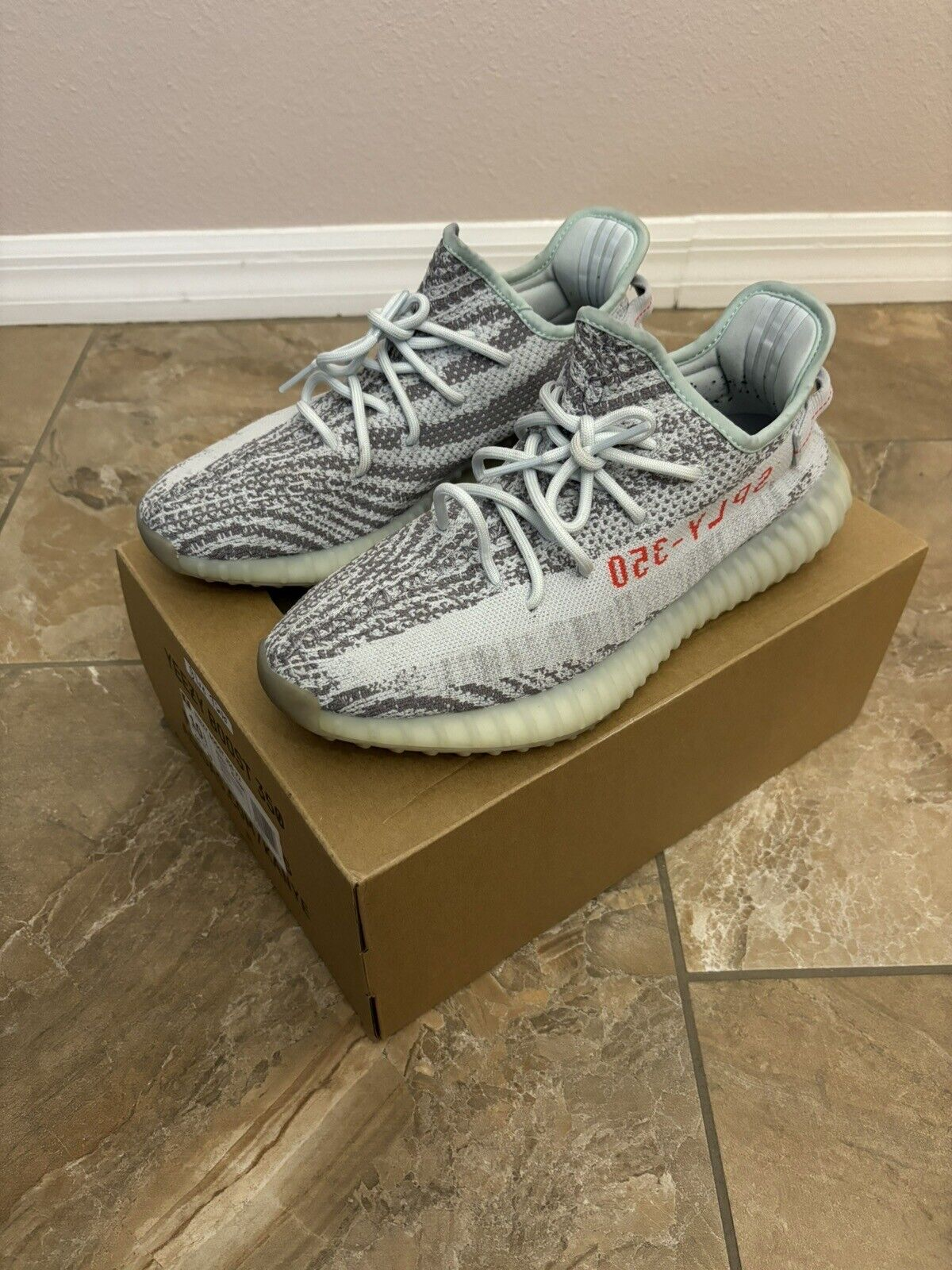 HK Adidas Yeezy Boost 350 V2 "Blue Tint” review Jerrod 01