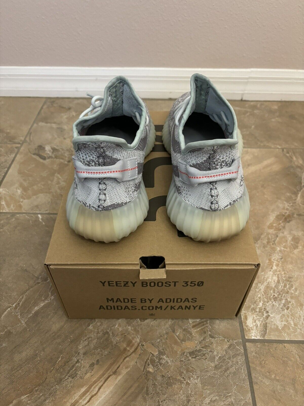 HK Adidas Yeezy Boost 350 V2 "Blue Tint” review Jerrod 02
