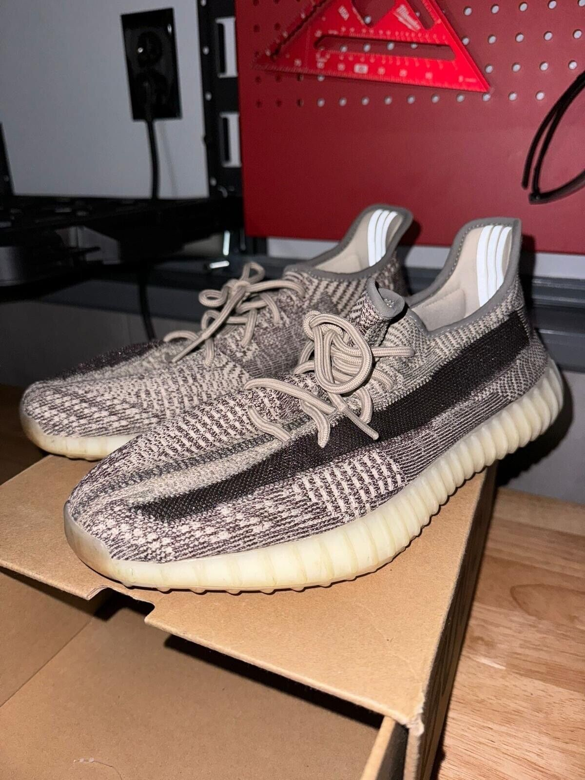 HK Adidas Yeezy Boost 350 V2 “Zyon”Real Boost review Alicia david 01