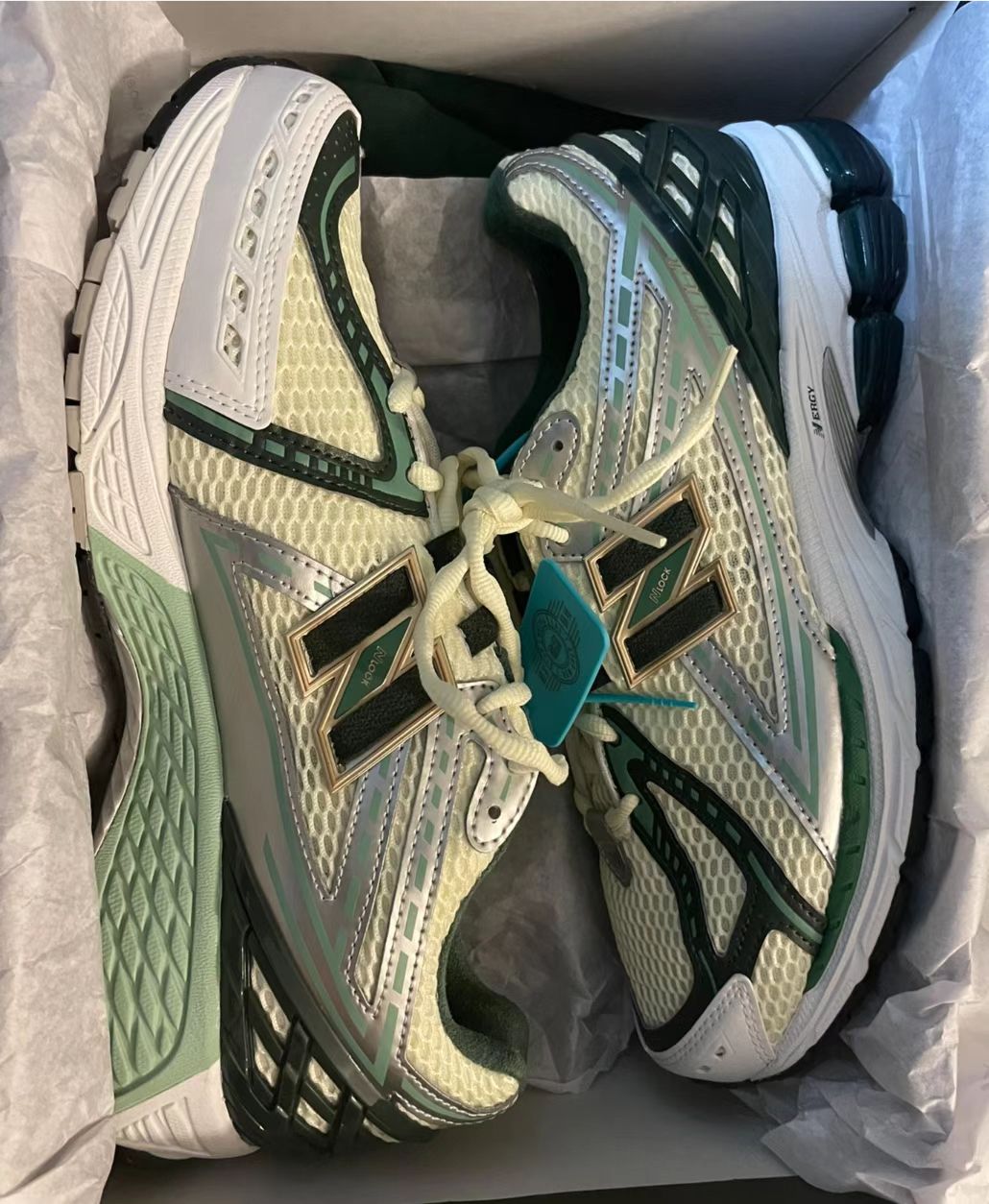 NEW BALANCE White Green review Kunde