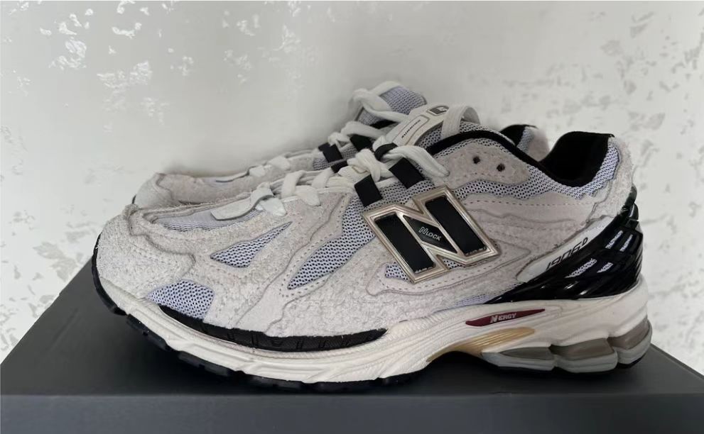 NEW BALANCE Light Gray review BigWaveRider