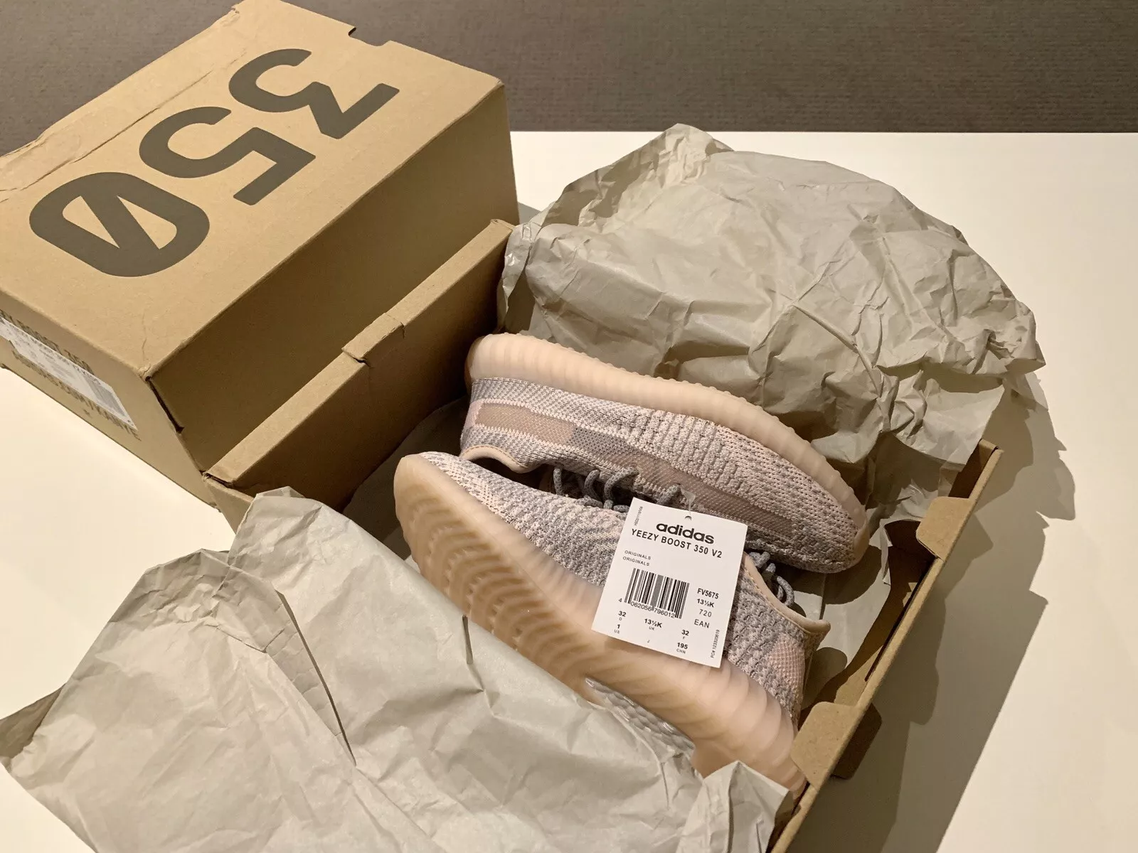 AH Adidas Yeezy 350 Boost V2 "Synth" review DUDE 01