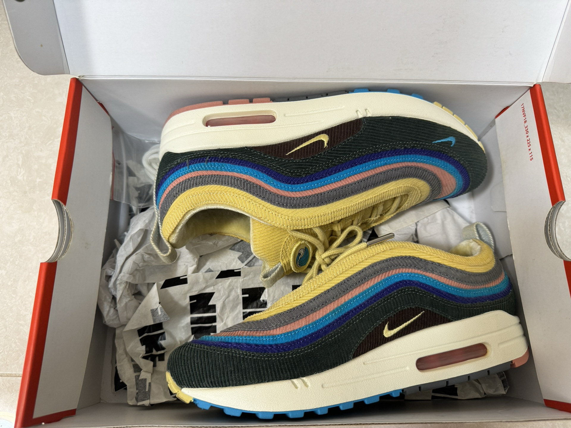 MAX97 OFF-WHITE x Nike Air Max 97 Release Date Corduroy Cap review Aiden 02