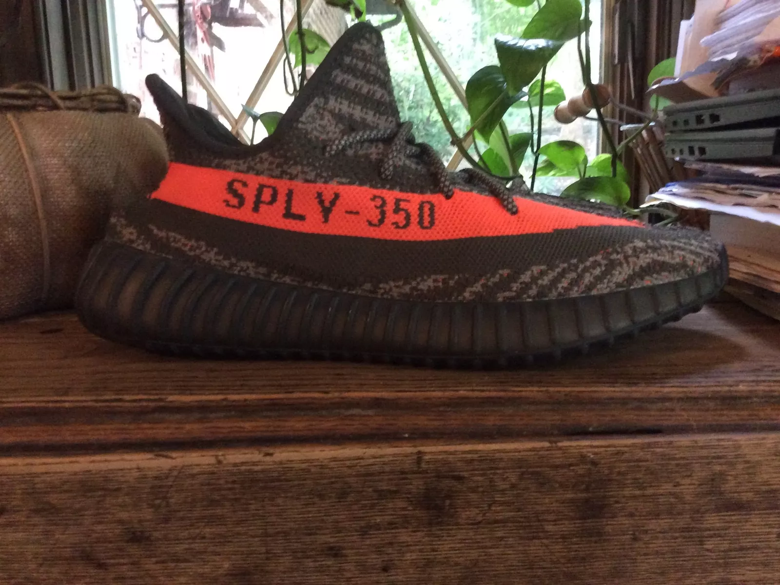 HK Adidas Yeezy Boost 350 V2 Dark Beluga review Keyvan B