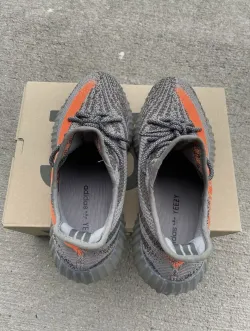 HK Adidas Yeezy Boost 350 V2 Beluga Reflective review Mike 01