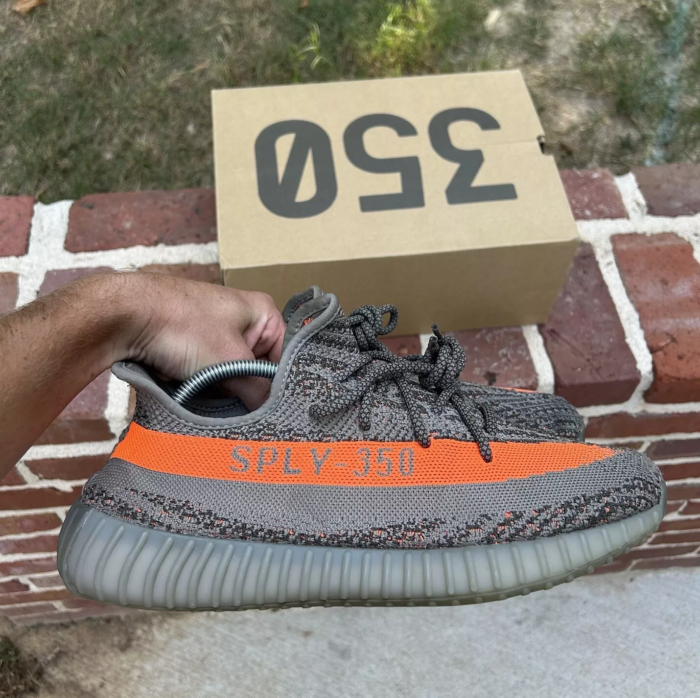 HK Adidas Yeezy Boost 350 V2 Beluga Reflective review Dolores Smerkers 02