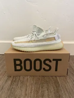 AH Adidas Yeezy Boost 350 V2“Hyperspace” review Stargate 11 01
