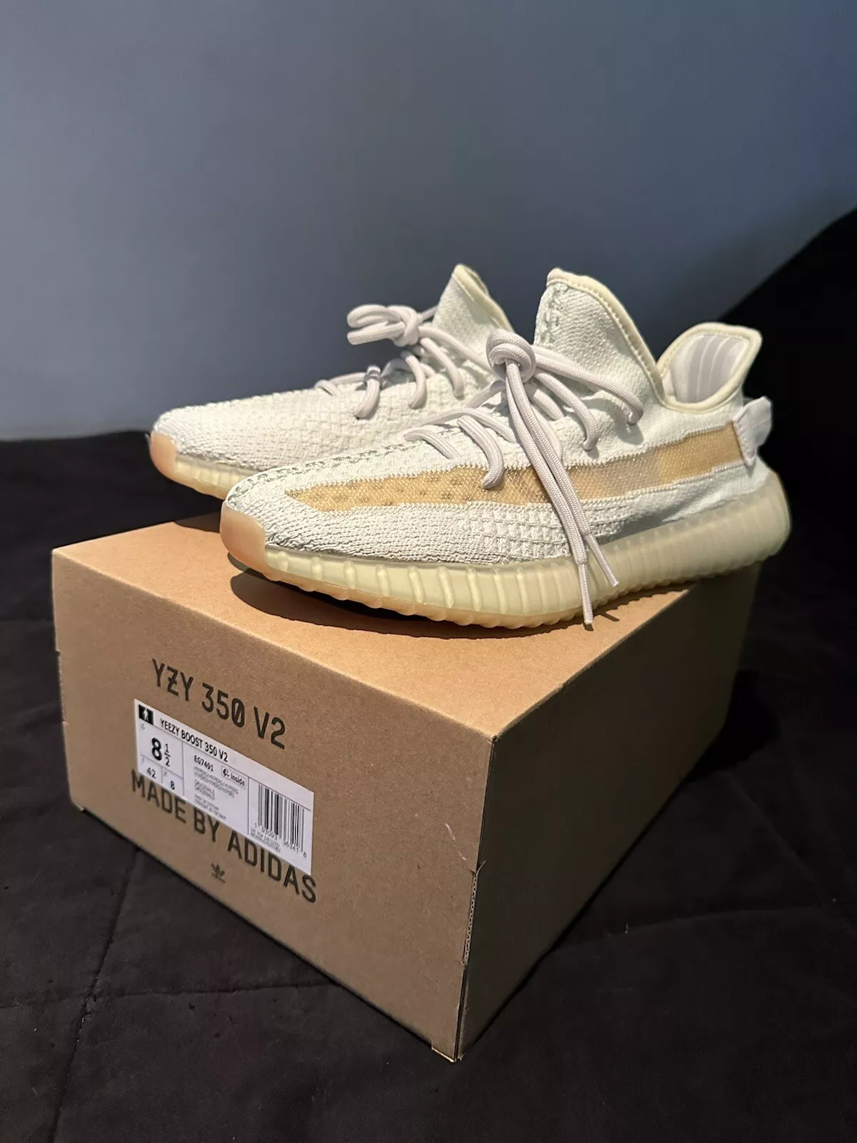 AH Adidas Yeezy Boost 350 V2“Hyperspace” review Suzie Skinner