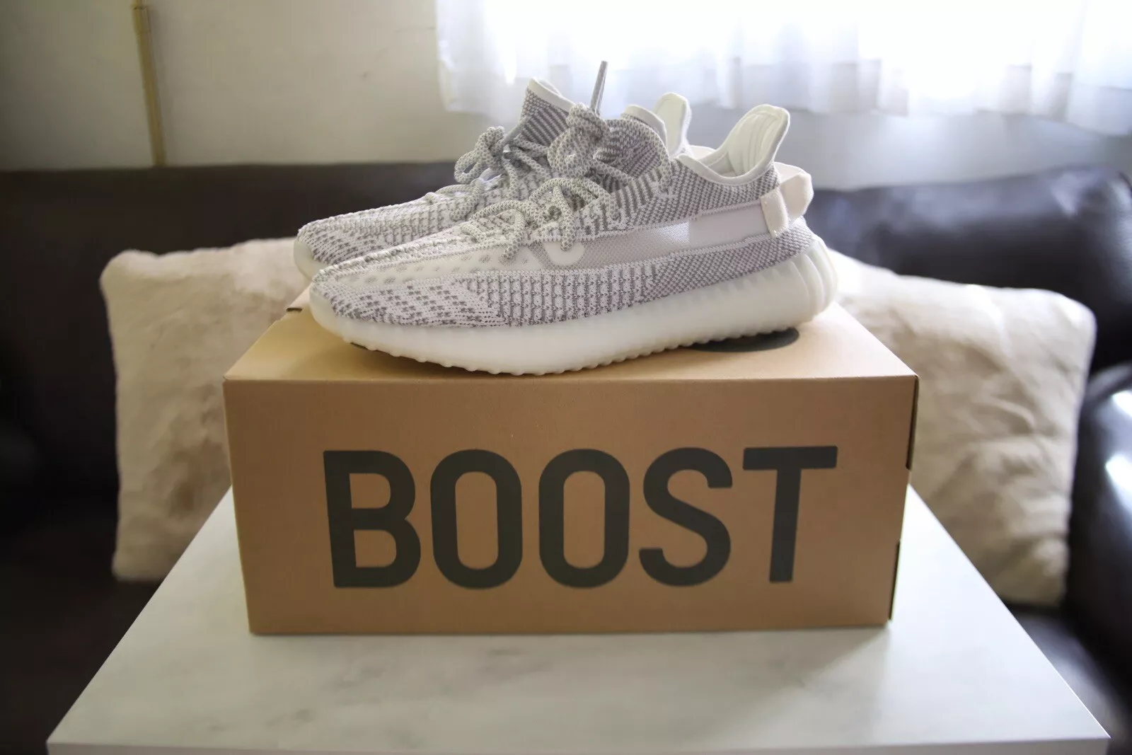 AH Adidas Yeezy 350 Boost V2 “Static” review Tony 01