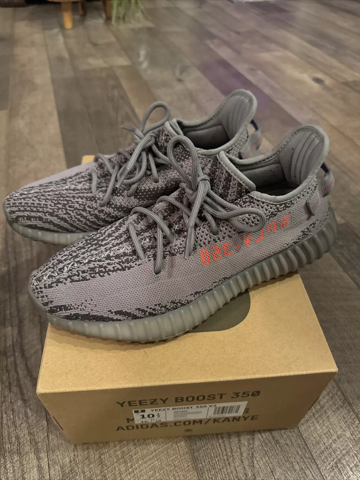 AH Adidas Yeezy Boost 350 V2 2.0 Bold Orange Real Boost review Michelle 01