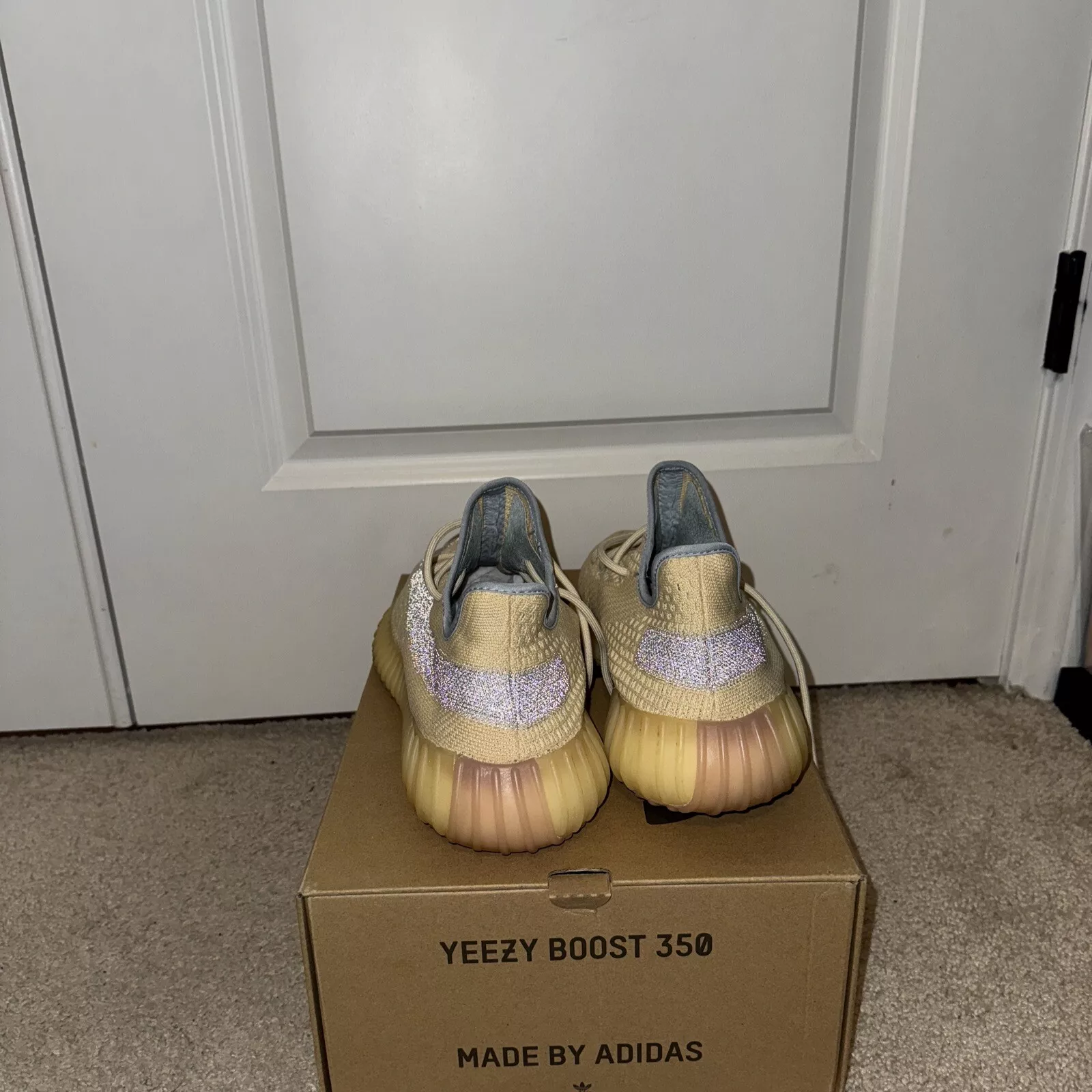 HK Adidas Yeezy Boost 350 V2 Linen review May0622 02