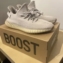 AH Adidas Yeezy Boost 350 V2 “Sesame” review Arielina García