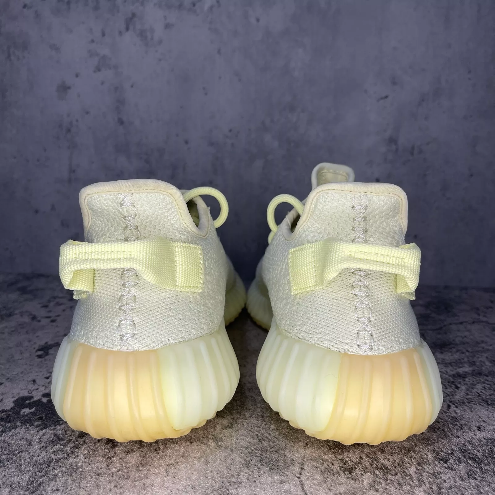 AH Adidas Yeezy 350 Boost V2 “Butter”  review Deborah 01